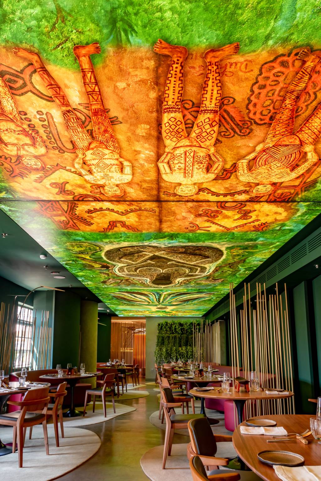 Notiê-Amazonia-8-Crédito-Wesley-Diego-Emes Restaurante no centro de SP recebe painel da artista indígena Duhigó