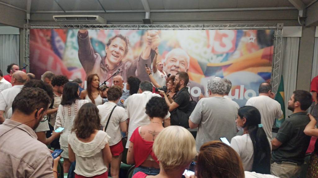 Mesmo após derrota de Haddad, comitê comemora desempenho de Lula