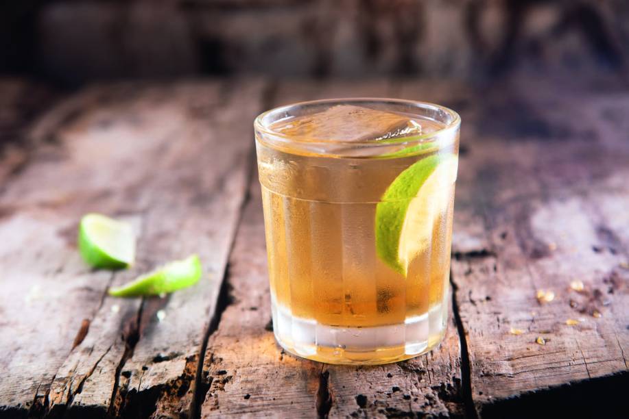 Misturas botequeiras: maria mole é opção no Es.trago Misturas botequeiras: maria mole é opção no Es.trago