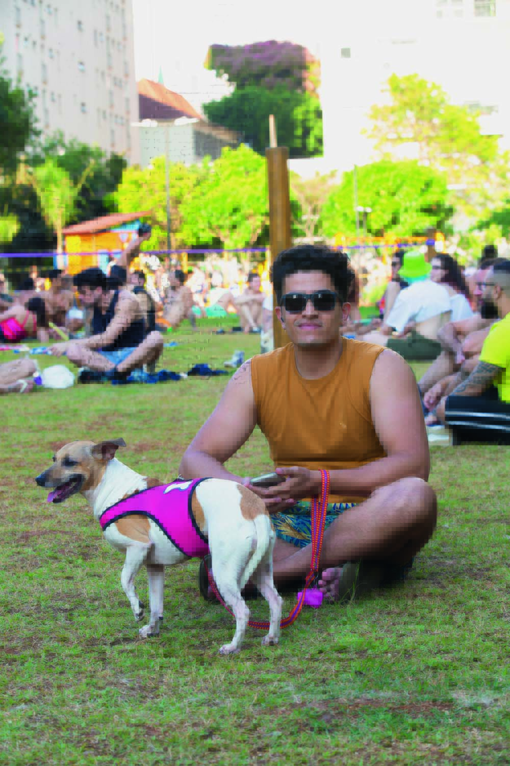Parque Augusta Paulistanos tomam sol e praticam esportes no parque Augusta, região central de São Paulo