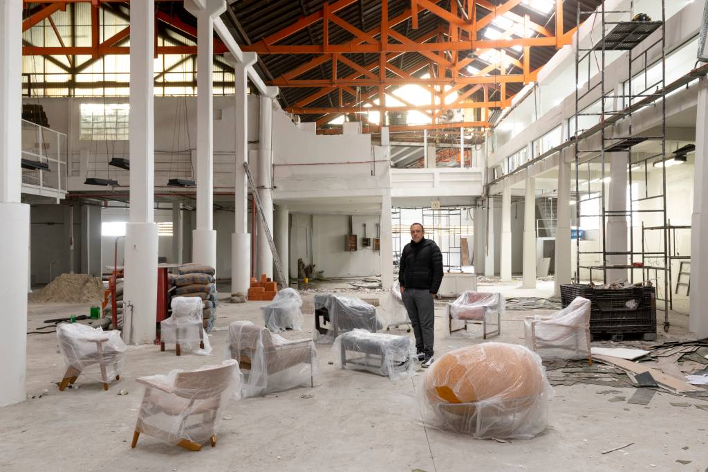 Pablo Casas inaugura galeria na Lapa com itens de até 400 000 reais