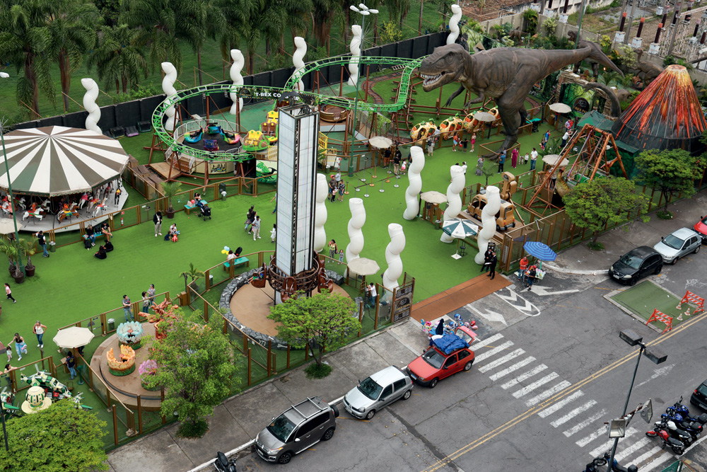 T-Rex Park, no Shopping D, ganha novos brinquedos; veja atrações