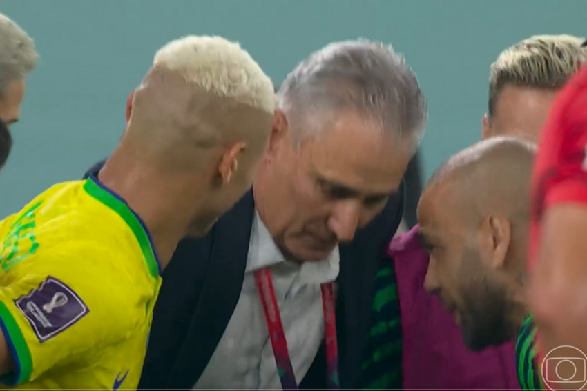Tite viraliza ao fazer dança do pombo de Richarlison; veja memes