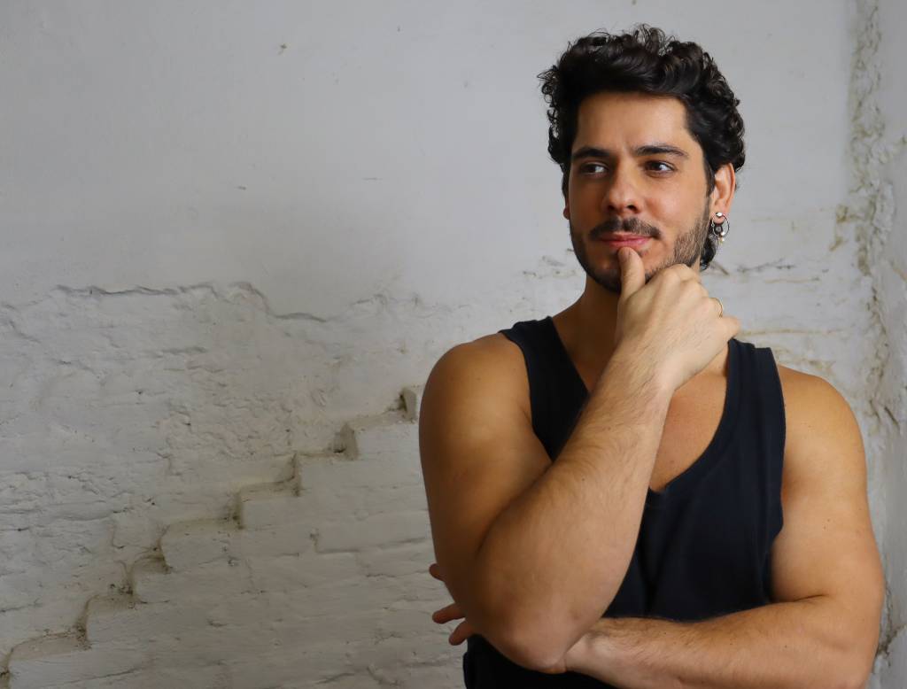 Botox e samba: o dermatologista galã que faz sucesso em bares paulistanos