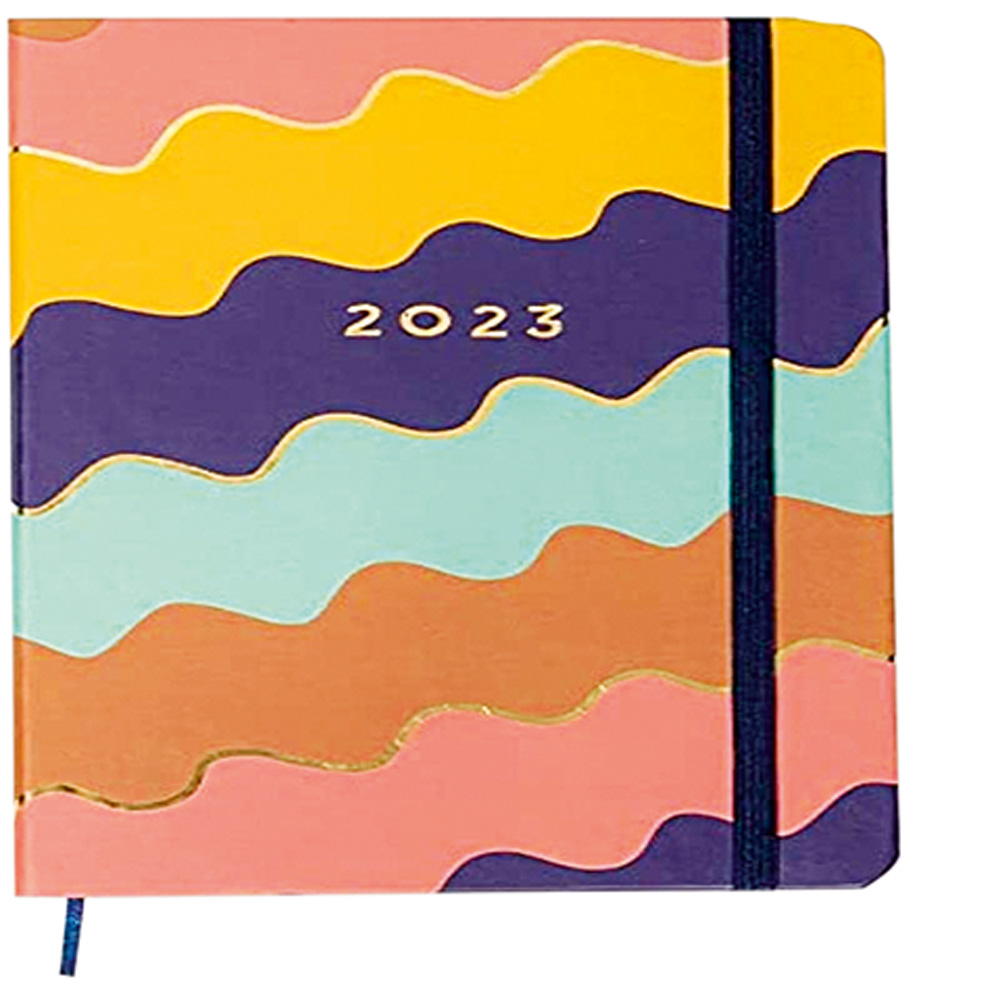 Planner 2023.jpg Planner de 2023 com capa de arco-íris