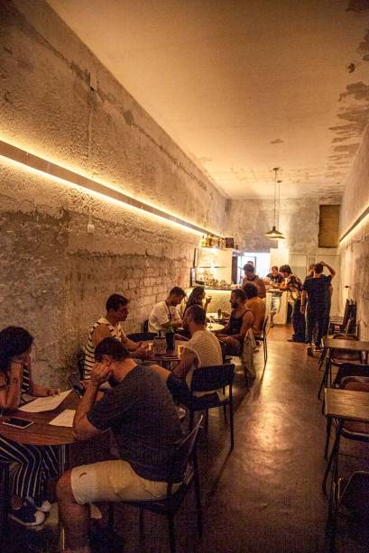 Carmem: bar moderno e sem sigilo no Bom Retiro Carmem: bar moderno e sem sigilo no Bom Retiro