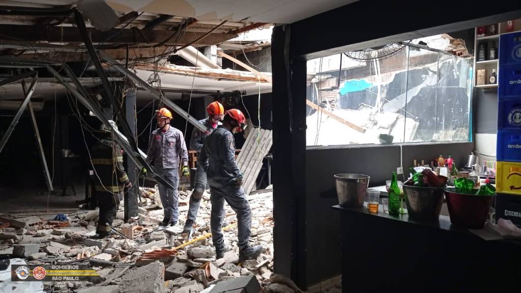 Desabamento de laje em casa noturna de Suzano deixa cinco feridos