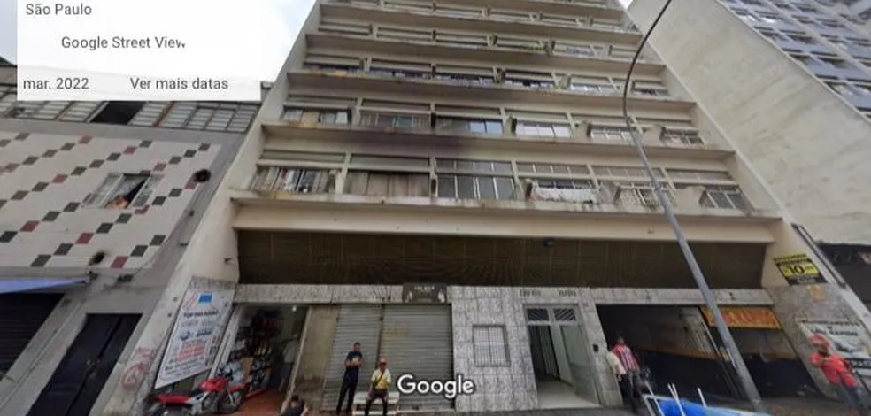 Jovem rastreia celular furtado e descobre prédio com centenas de aparelhos