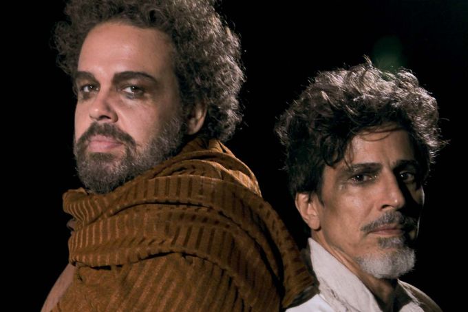 Capital tem releituras dos clássicos ‘Dom Quixote’ e ‘Hamlet’ no teatro