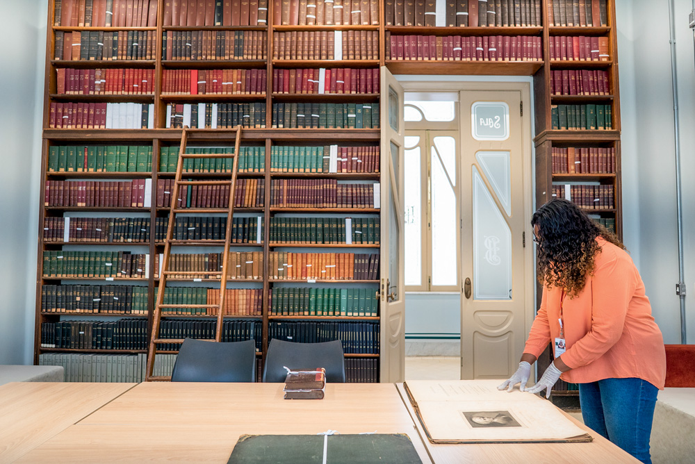 Parque Butantan reinaugura prédio centenário após três anos de restauros