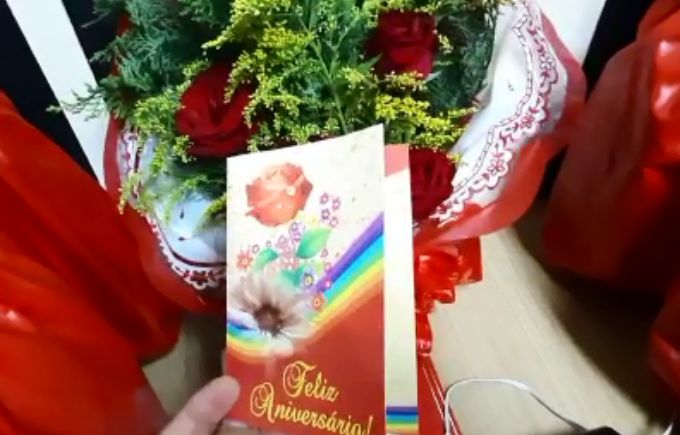 Vítimas perdem até 10 000 reais no “golpe do buquê de aniversário”