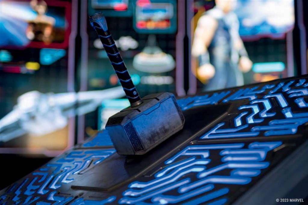 marvel vingadores station thor martelo marvel vingadores station