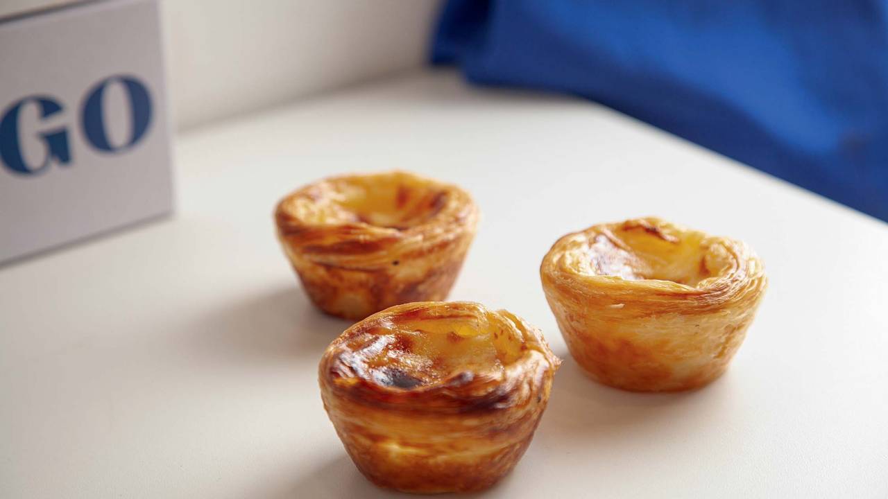 Três pasteis de nata