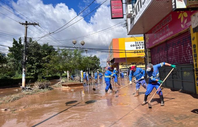 Franco da Rocha tem 15 pontos de alagamento após fortes chuvas