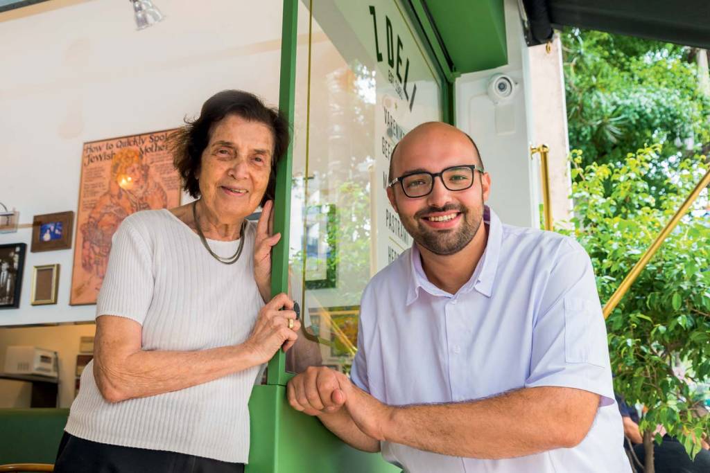 O futuro do restaurante judaico Z Deli, fechado desde abril