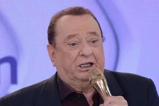 Raul Gil é internado e passa por cirurgia em São Paulo
