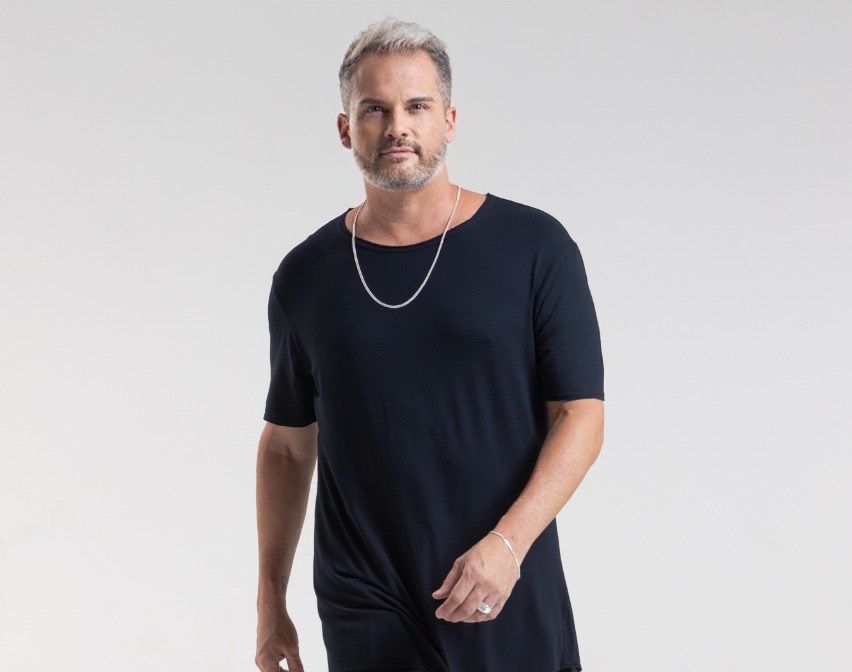 Kasino retorna à cena eletrônica com novo álbum e festa em São Paulo