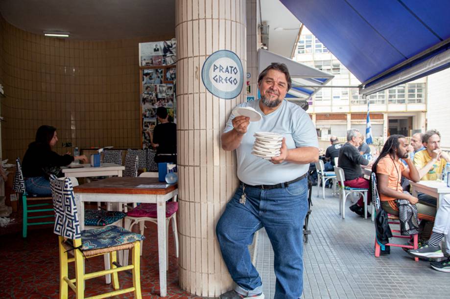 Stélios Moyssiadis: paulistano de ascendência grega Stélios Moyssiadis: paulistano de ascendência grega