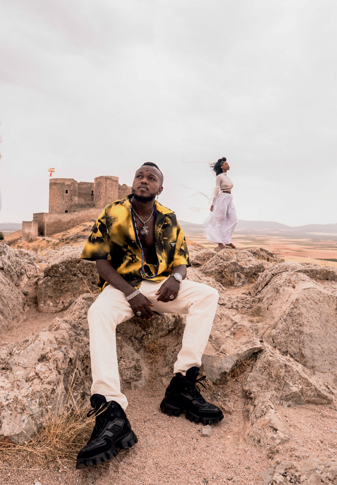 Rapper Djonga se apresenta em São Paulo em julho