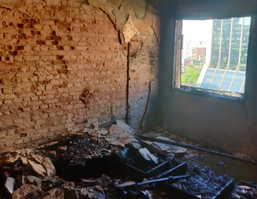 Vídeo: veja como ficou o apartamento de Zé Celso após o incêndio