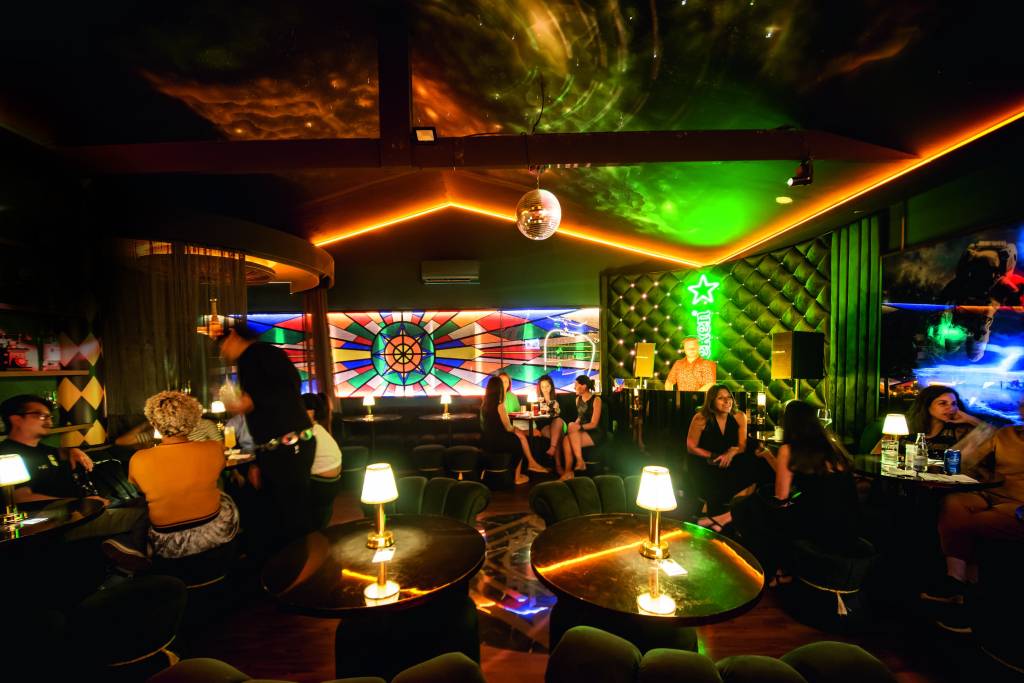 Telefone Speakeasy – Capa Bares comer-e-beber-bar-restaurante-capa