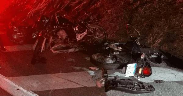Três pessoas morrem e mais de 20 ficam feridas em acidente de motos