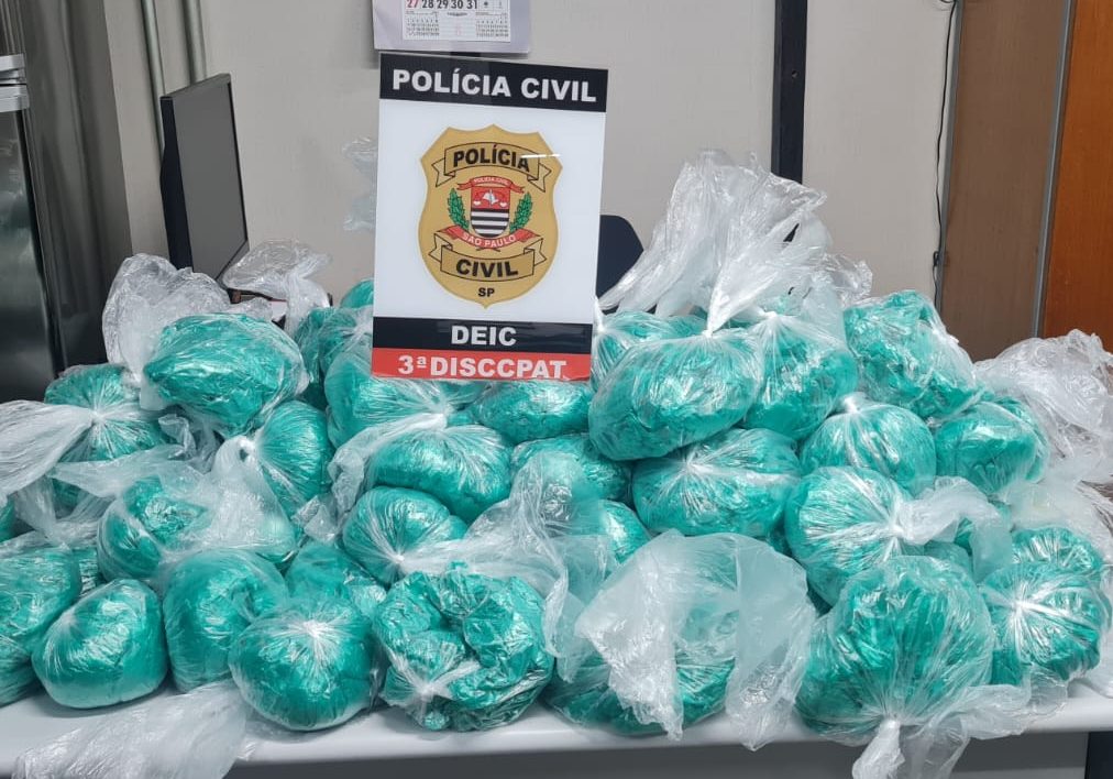 Deic apreende drogas na Zona Leste e afirma que destino seria Cracolândia