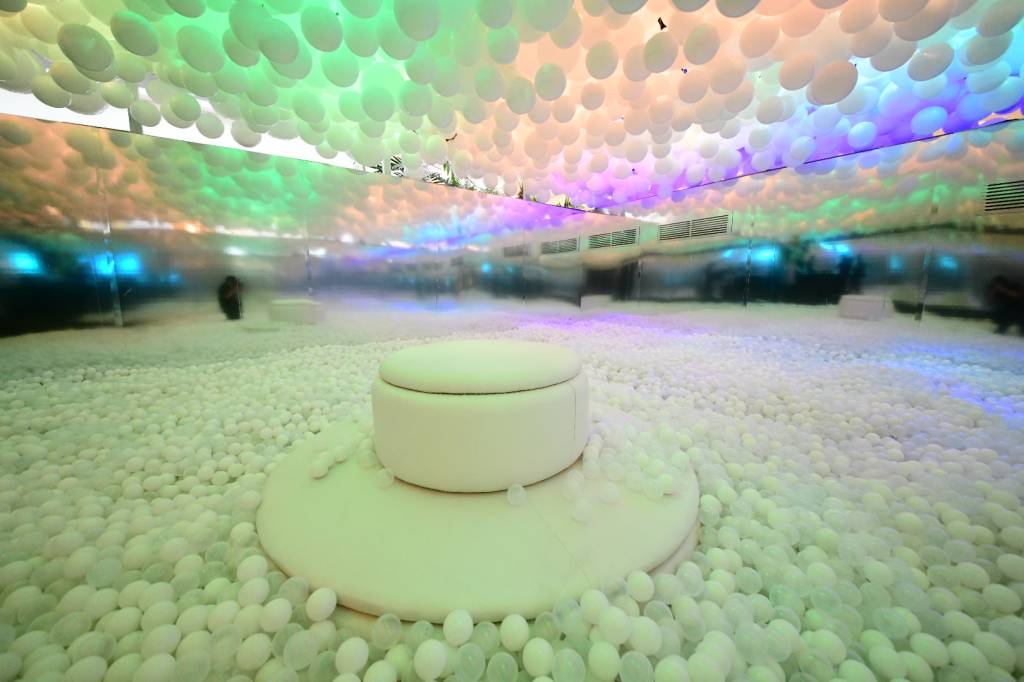 5 curiosidades sobre a Balloon Experience, mostra imersiva com 5 000 balões