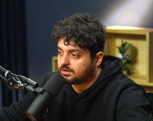 Alexandre de Moraes aplica multa e abre inquérito contra Monark