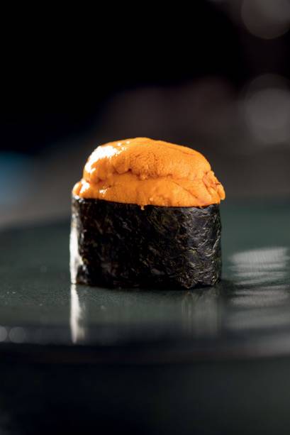 Uni: servido sobre arroz Uni: servido sobre arroz