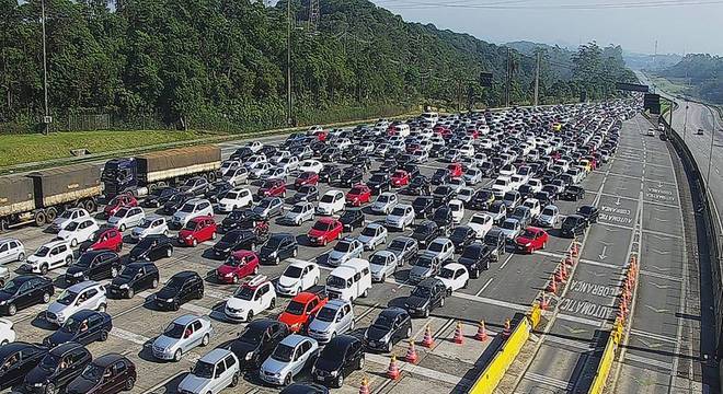 Vai viajar? Veja os melhores horários nas rodovias de SP