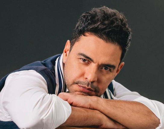 Zezé di Camargo é atacado nas redes sociais após anúncio do filho