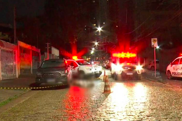 Homem morre com tiro na cabeça durante assalto na Vila Sônia