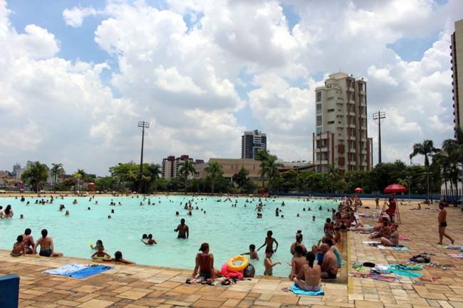 ceret-piscina