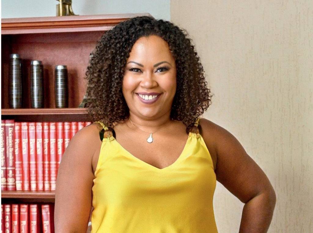 “Somos educadas para acreditar que existe hierarquia de gênero”