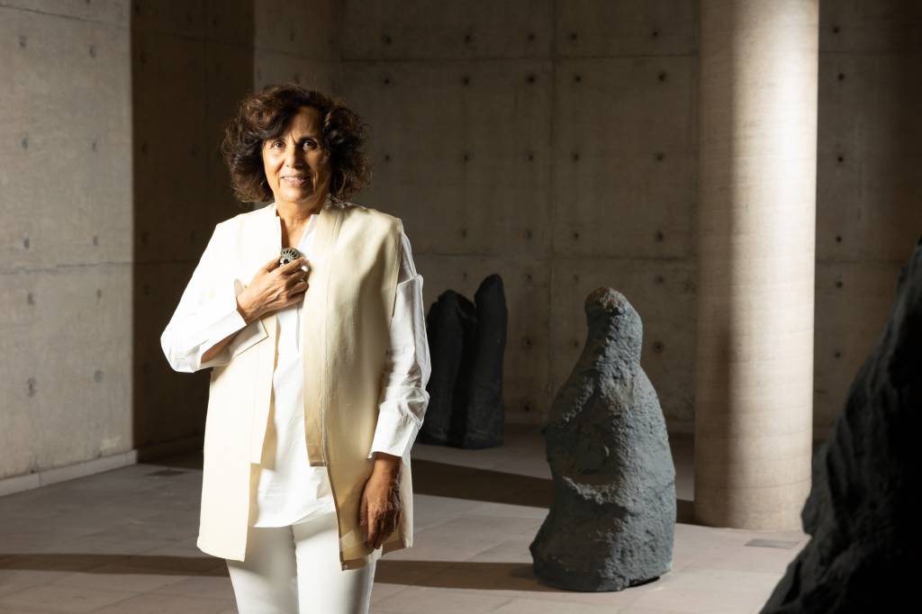 Denise Milan estreia mostra ‘Quartzoteka’ em subsolo da USP