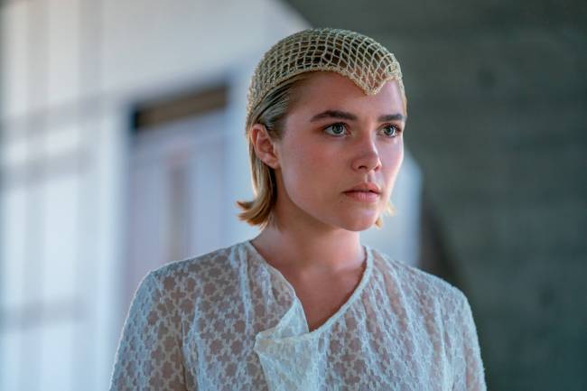 Adição ao elenco: Florence Pugh se integra bem à narrativa