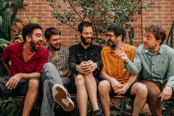 “Uma banda de reencontros”: 5 a Seco está de volta após pausa