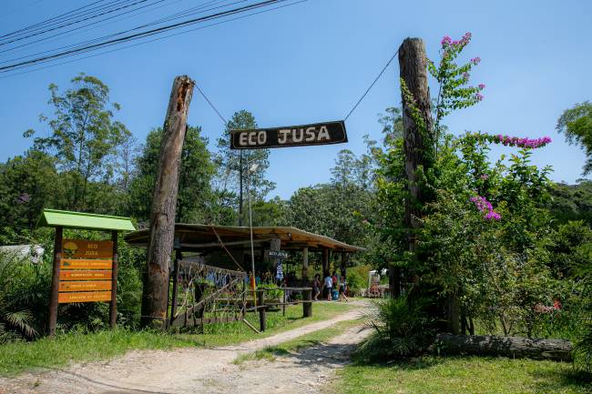 11/12/2022 – Polo de Ecoturismo de São Paulo – Parelheiros, Marsilac e Ilha do Bororé.Fotos do programa Vai de Roteiro, com visitação de publico nas seguintes locações: EcoJusa, Recanto do Jakinha e Recanto Paraíso. Propriedades familiares pro sitio-eco-jusa