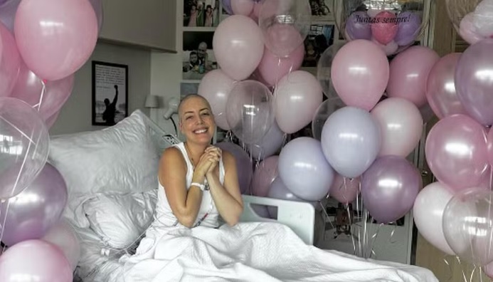 Fabiana Justus comemora sucesso no tratamento: “Meu renascimento”