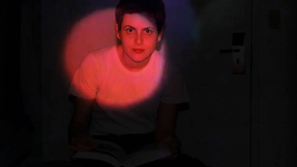 Documentário sobre Fernanda Young tem exibição gratuita no Nave Coletiva