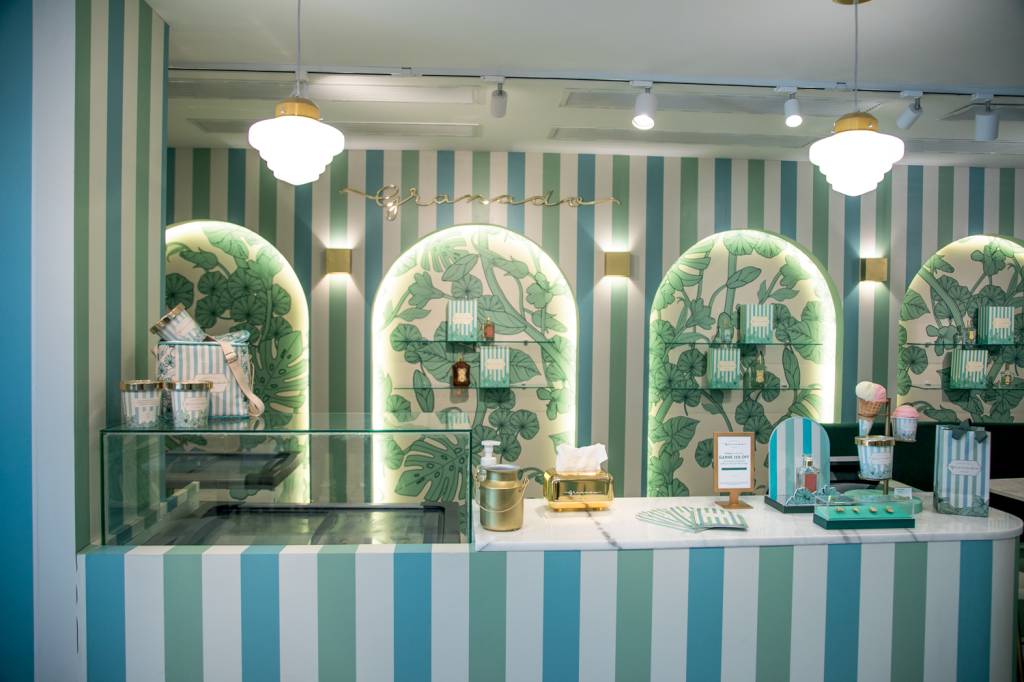 Sorveteria Granado vende sabores inspirados em fragrâncias como rosas e bergamota