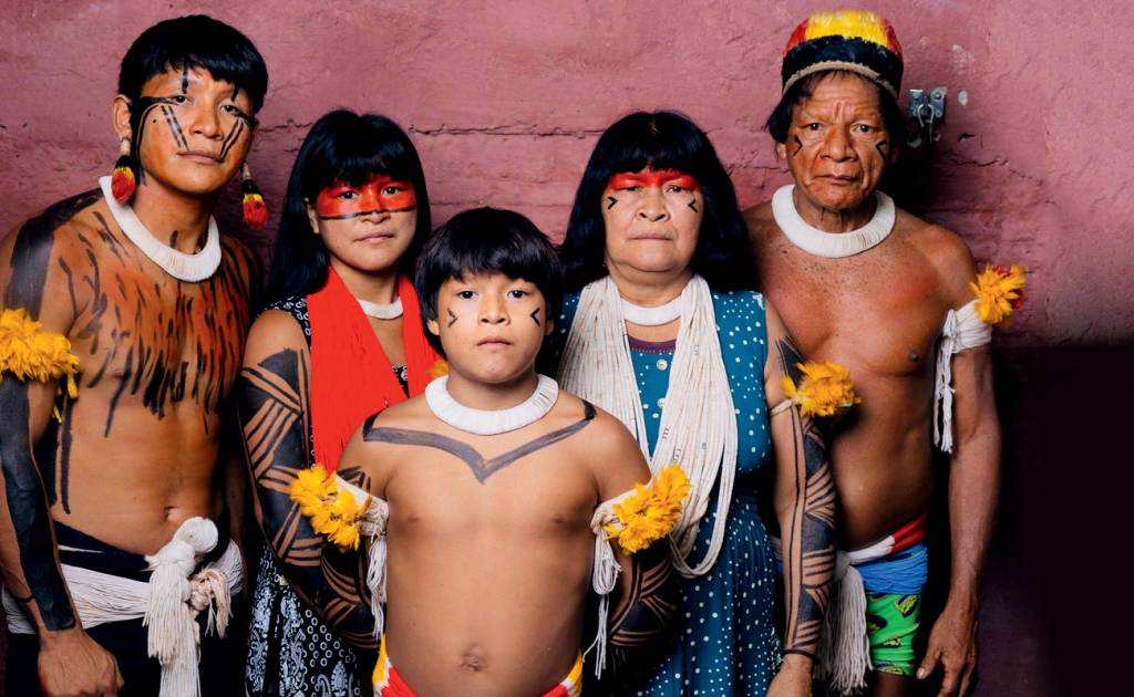 ‘Terrapreta A Peça (Sonho)’ traz família indígena para o palco