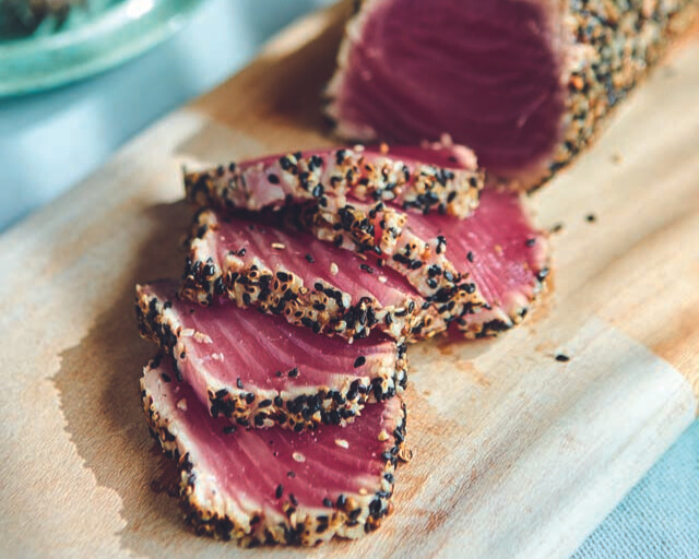 Ráscal completa trinta anos e lança livro de receitas