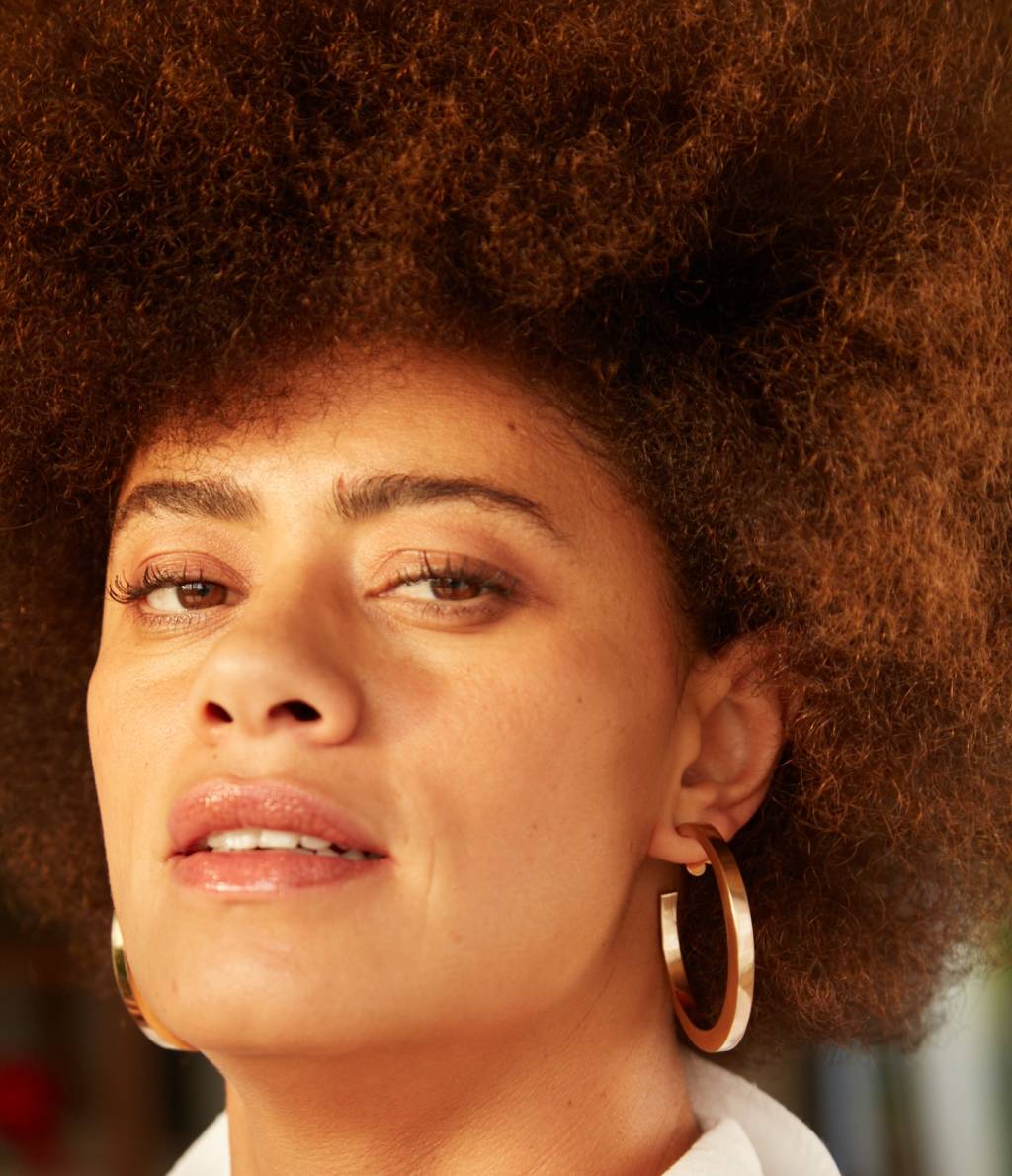 Ana Flavia Cavalcanti estrela dois filmes e novela das 6 na Globo