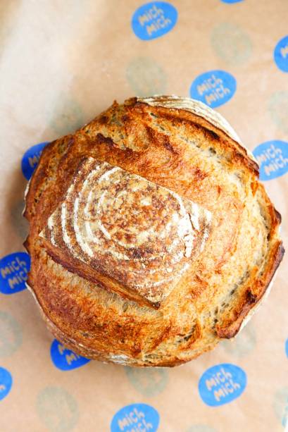 Pão miche: uma das opções de pão rústico da Mich Mich Pão miche: uma das opções de pão rústico da Mich Mich