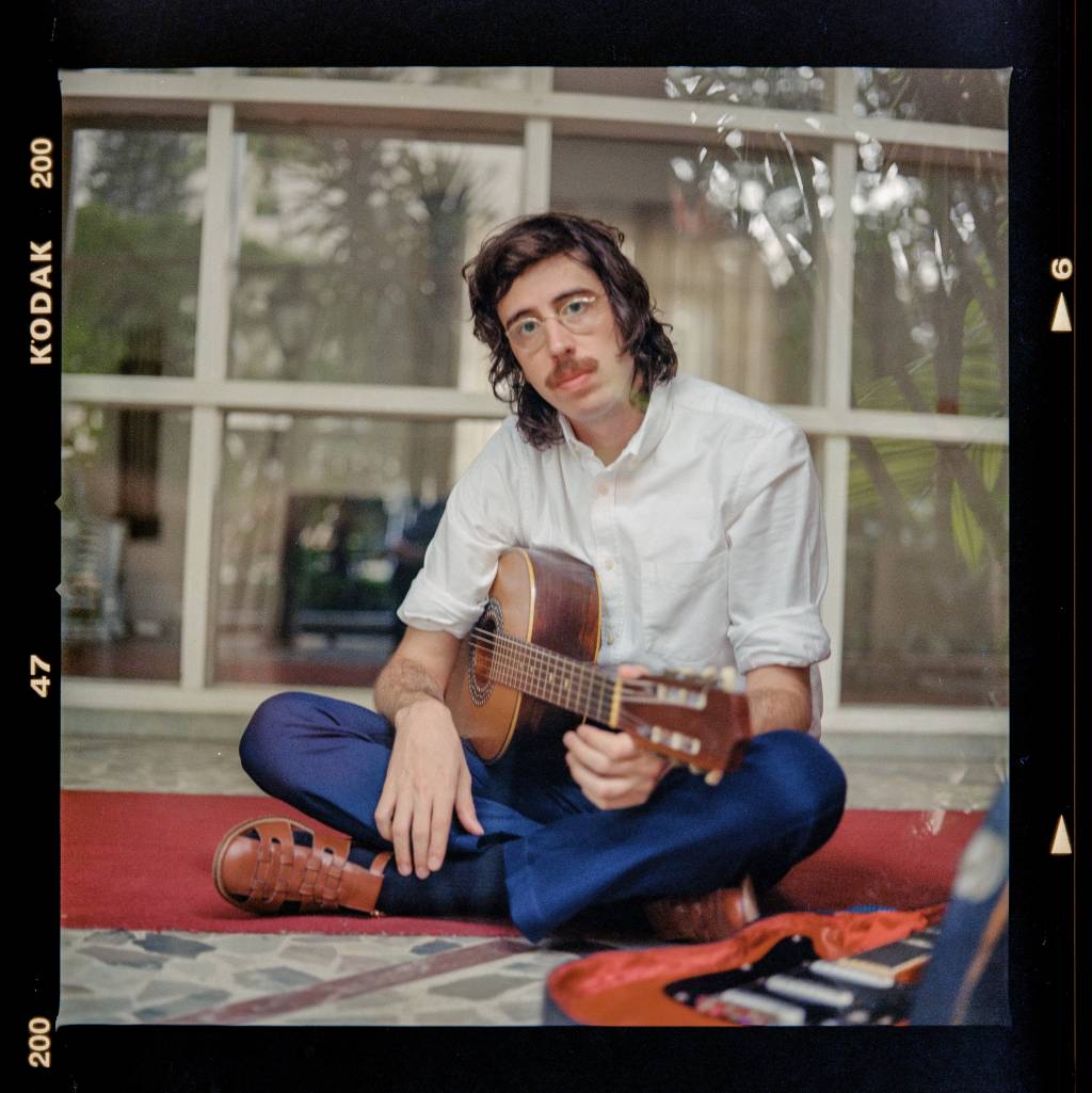 Tim Bernardes faz show do disco ‘Mil Coisas Invisíveis’ em São Paulo