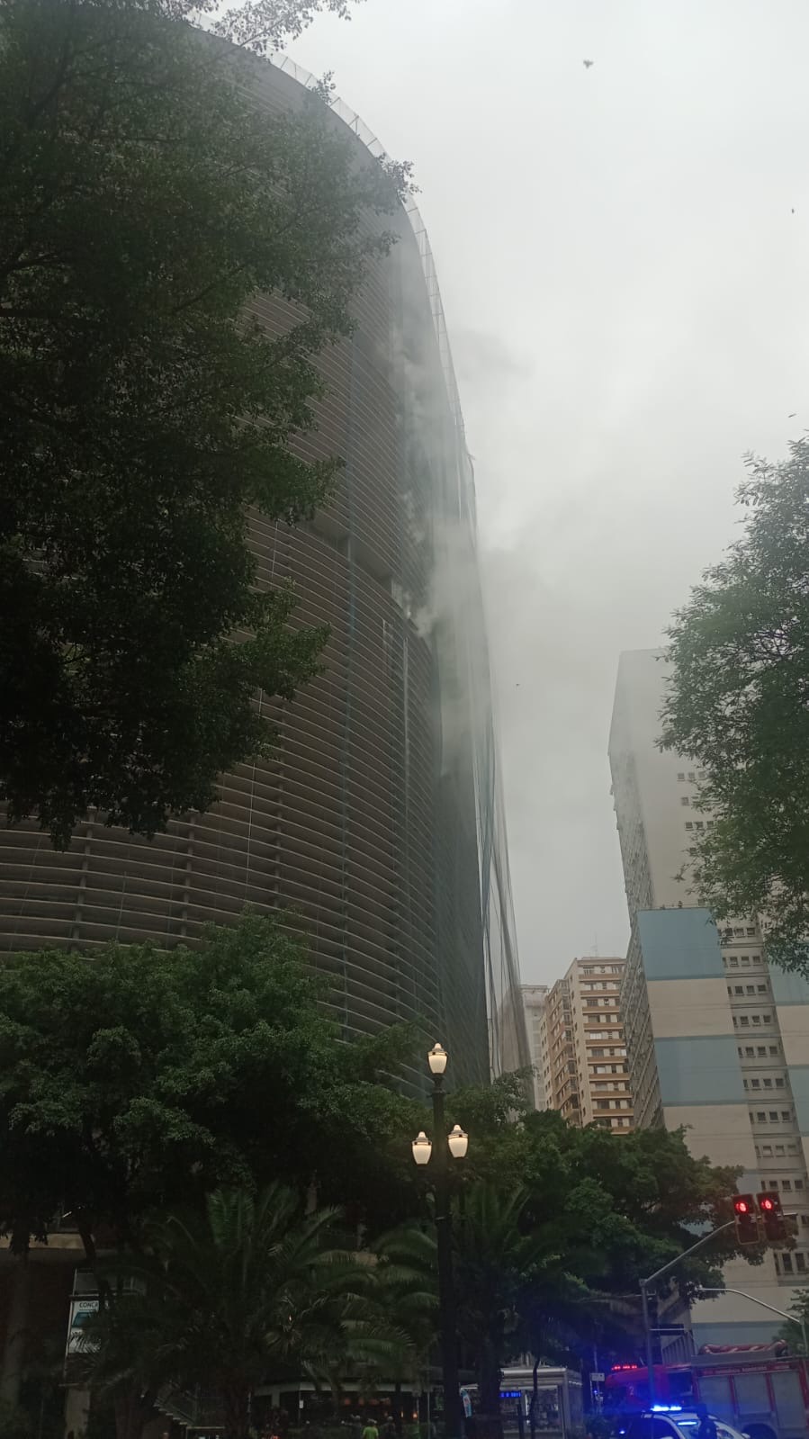Incêndio atinge Edifício Copan, no centro da cidade