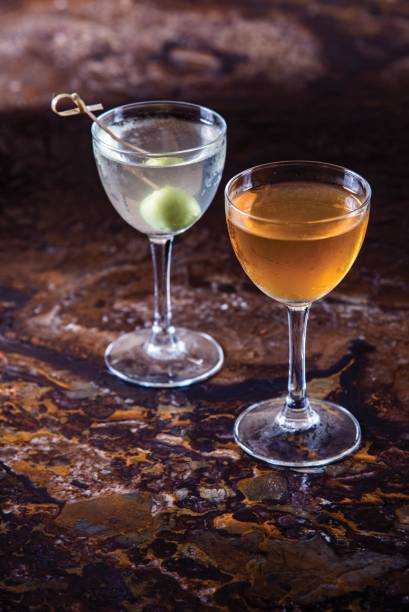 Atlântico 212: os drinques dry martíni e a.mar Atlântico 212: os drinques dry martíni e a.mar