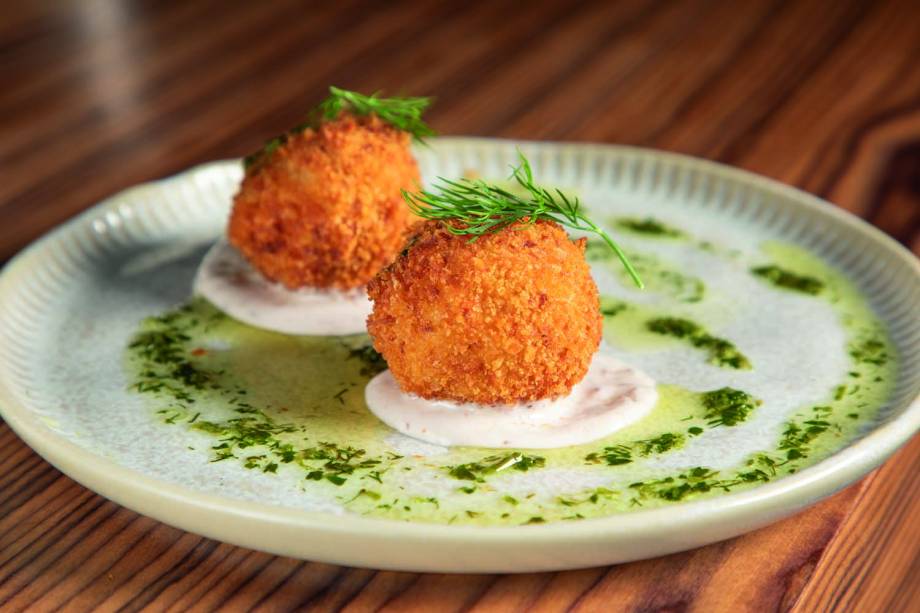 Par de croquetas de camarão: do Paradero 52 Par de croquetas de camarão: do Paradero 52